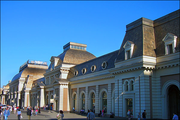 19-Moscow-Station