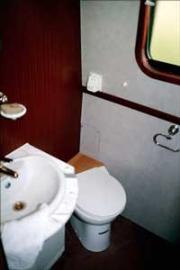 Narrowboat head toilet