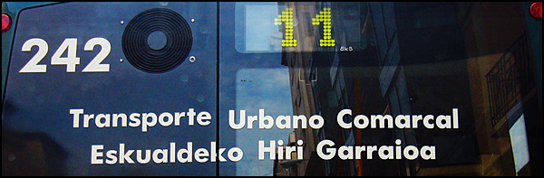 025-Bilingual-Bus