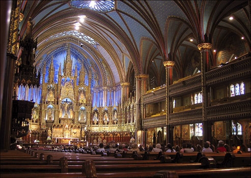 Interior of the Basiliqe Notre Dame, Vieux Montreal.